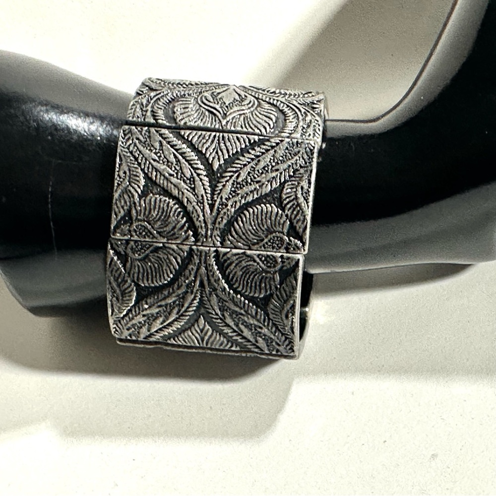Elvin Wide Panel Stretch Bracelet Antiqued Silver Tone Etched Gothic Floral